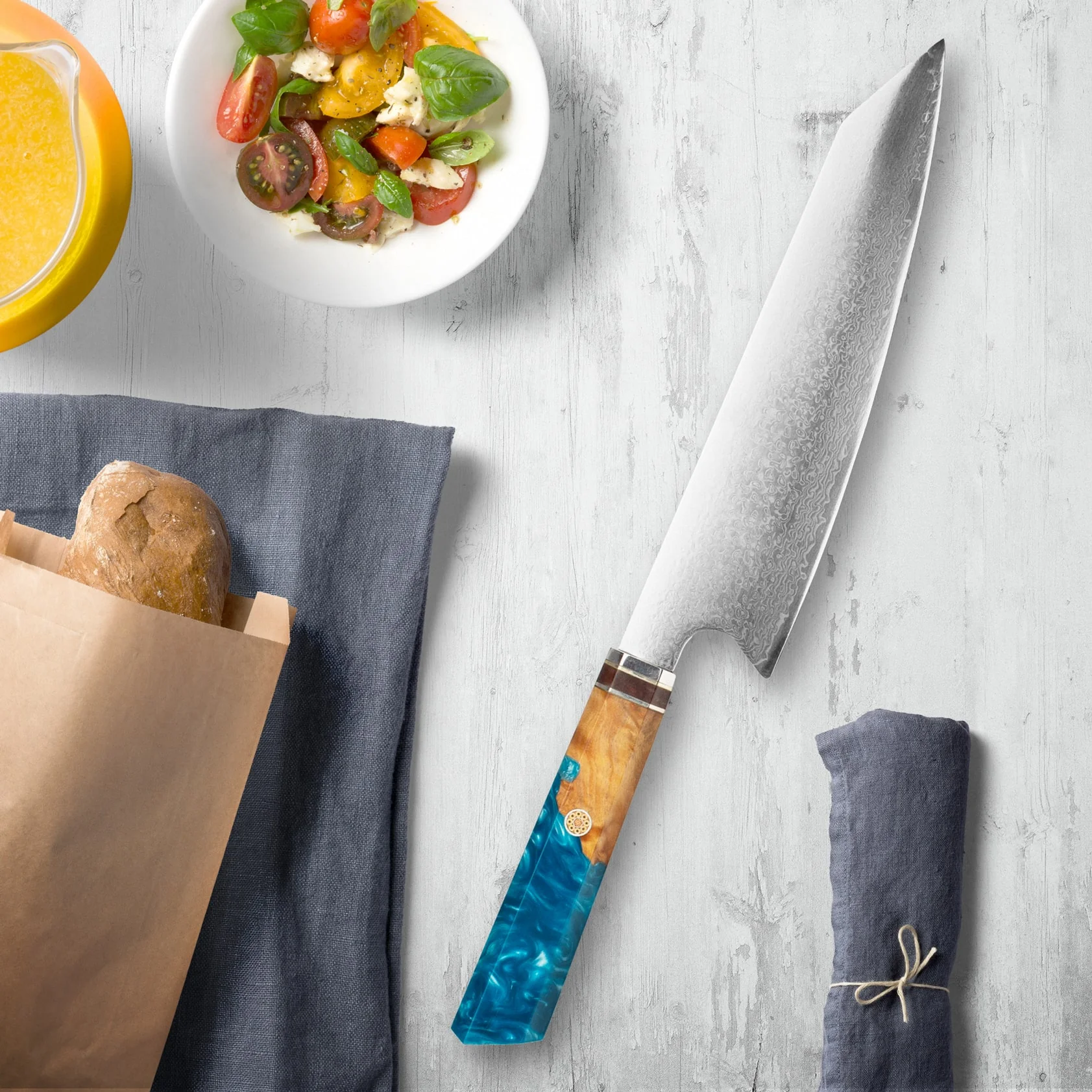 Makito Damascus Steel Knives With Coloured Blue Resin Handle - Image 5
